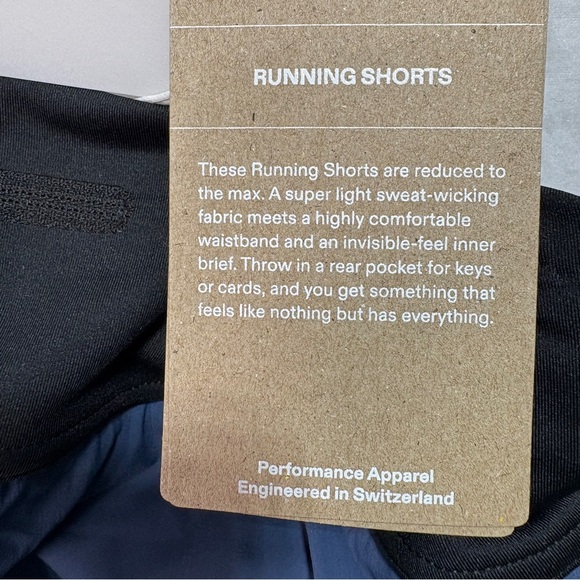 NWT Women's XXL On Cloud Denim Black On Running Shorts - Picture 8 of 8